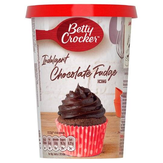 Betty Crocker Indulgent Chocolate Fudge Icing, 400g