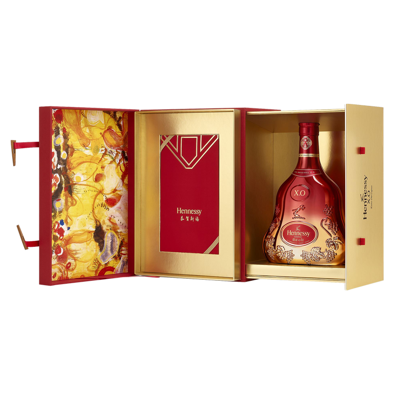 Hennessy XO Cognac Gift Pack 750ml (80 Proof)