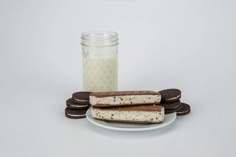 Astronaut Cookies & Cream Ice Cream Sandwich 2oz 
