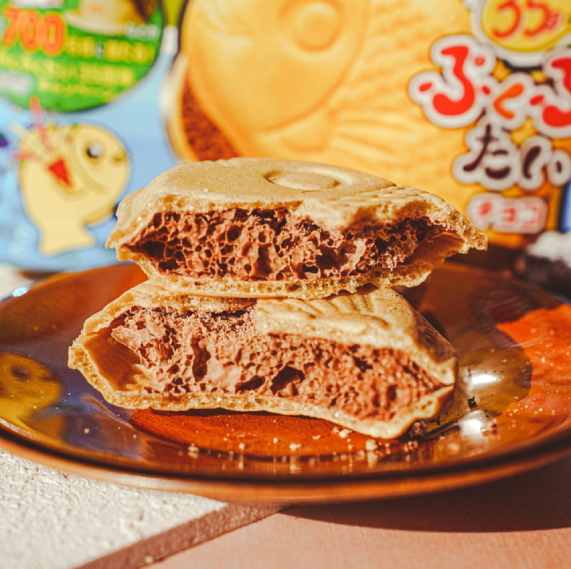 Meito Puko Puku Taiyaki Chocolate Fish, .6oz