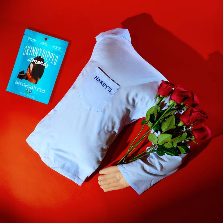 Harry’s Scent-imental Snuggler Bundle x Skinny Dipped