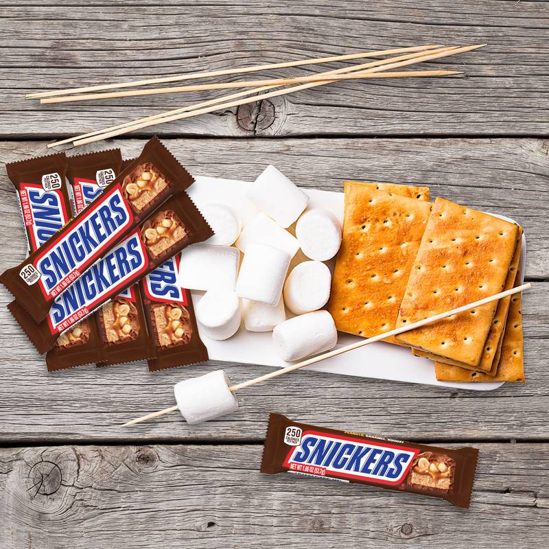Snickers Chocolate Candy Bar 1.86oz