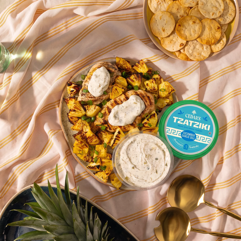 Tzatziki Cedar's de pepino, ajo y eneldo 12 oz