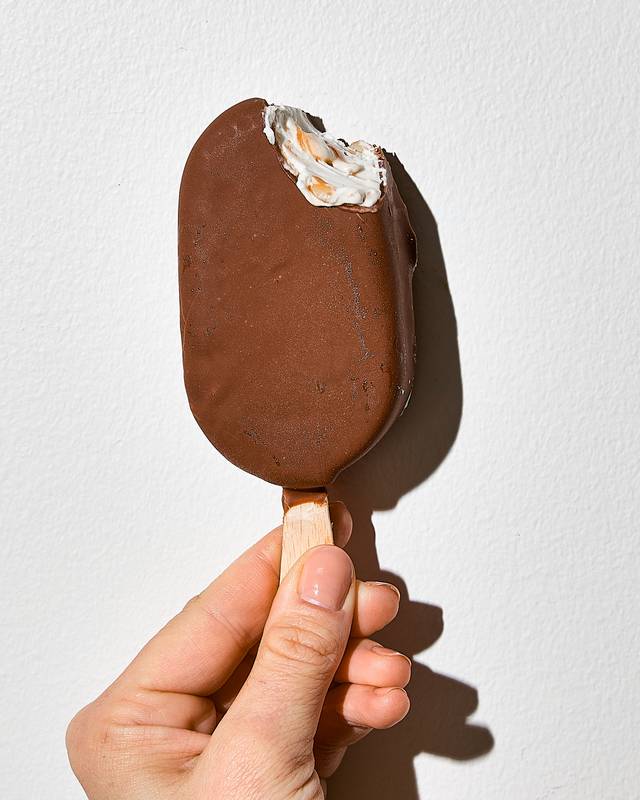 Jeni's Vanilla Caramel Sundae Ice Cream Bar 3ct