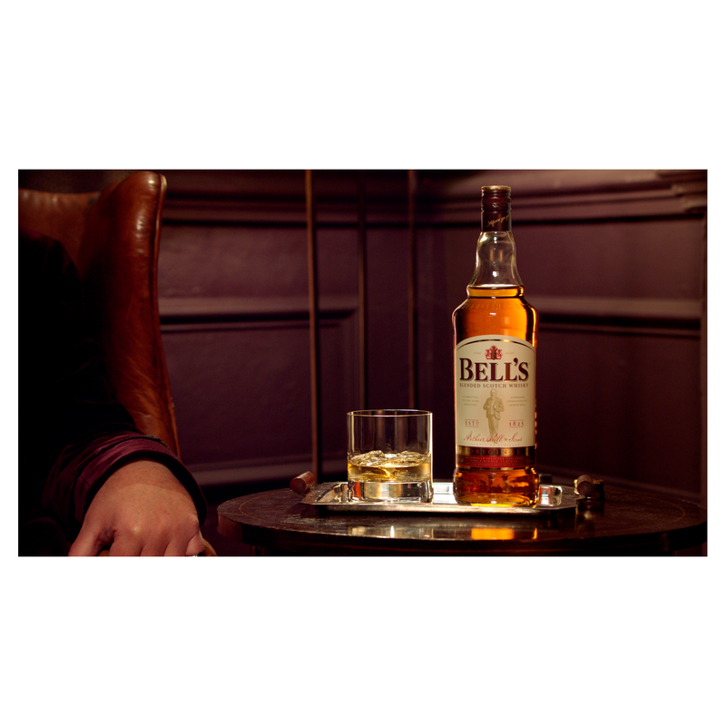 Bell's Whiskey Original Blended Scotch Whisky, 1L