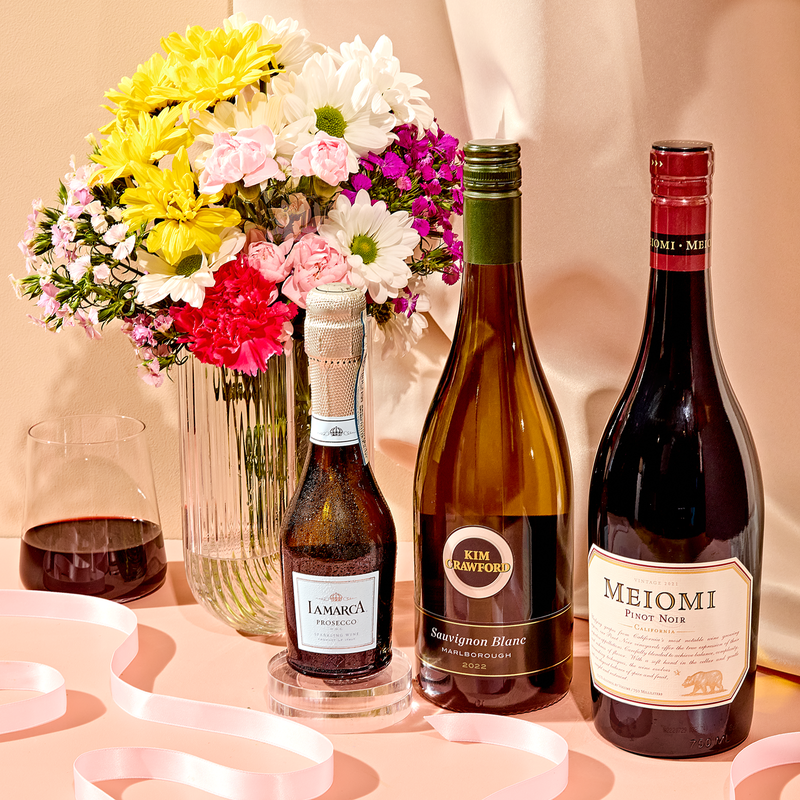 The Wine Connoisseur Mother's Day Bundle