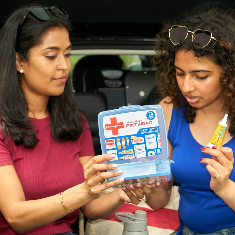 Johnson & Johnson Travel Ready First Aid Kit, 80 Pieces