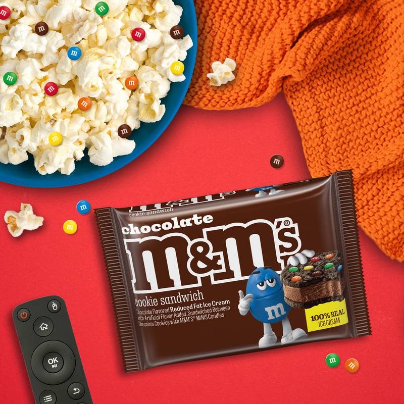 M&M'S Chocolate Ice Cream Cookie Sandwiches, 4ct