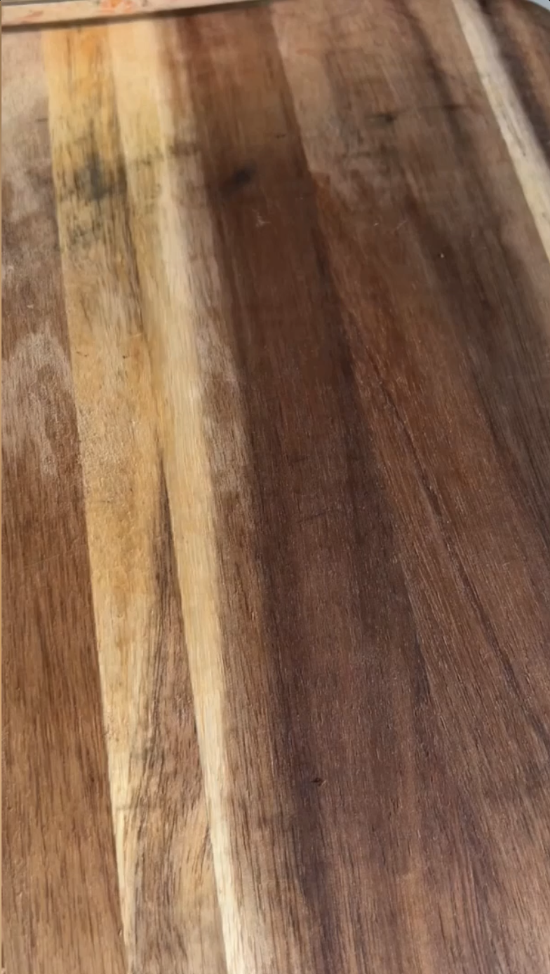 Gopuff wooden background for fresh snacks & drinks delivery. Scan Now.
